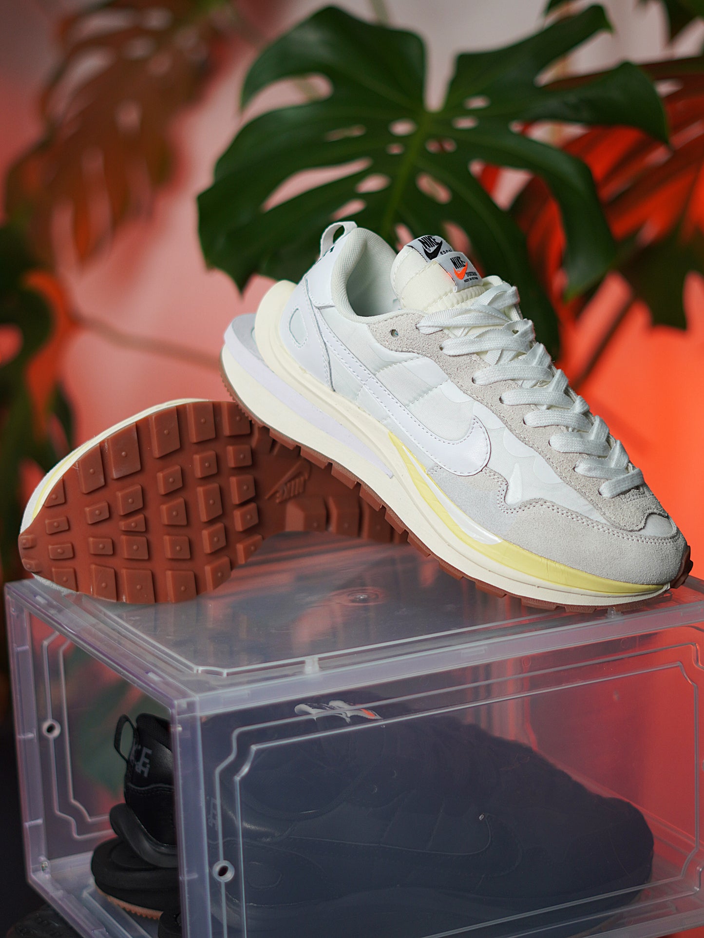 Nike x sacai VaporWaffle / White / Gum