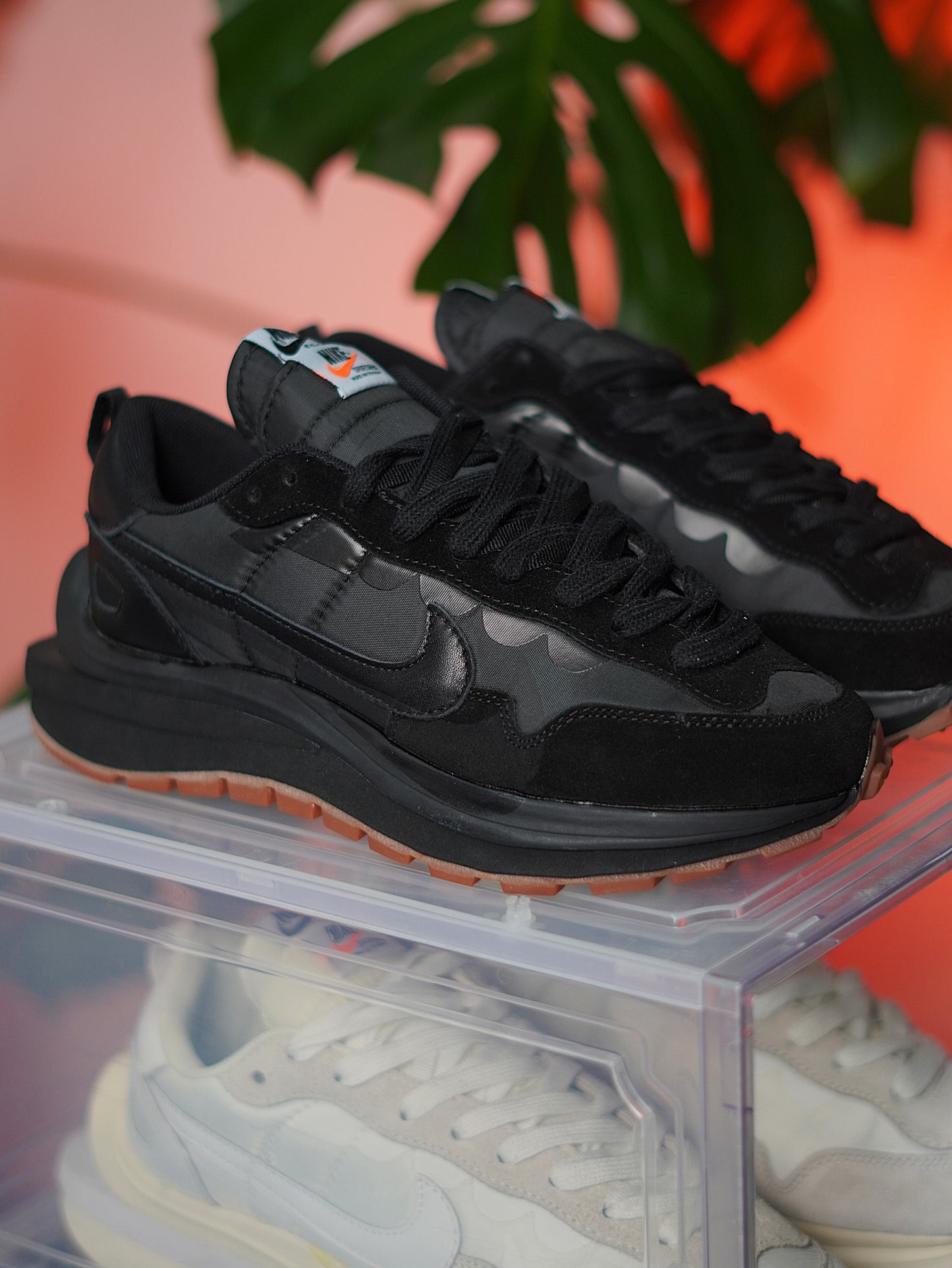 Nike x sacai VaporWaffle / Black / Gum