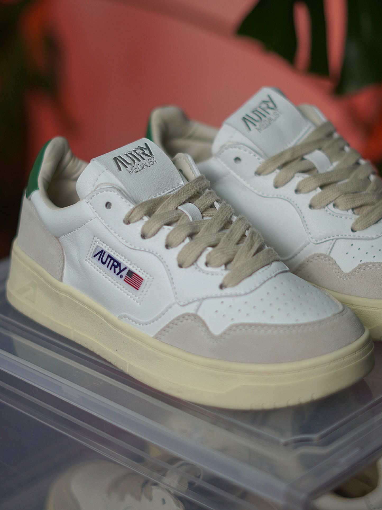 Autry Medalist Leather Low / Blanco / Verde