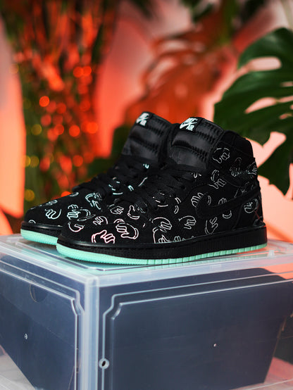 Nike Jordan Retro 1 x Kaws - Negro