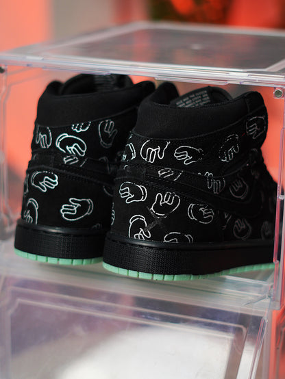 Nike Jordan Retro 1 x Kaws - Negro