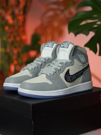 Air Jordan Retro 1 X DIOR
