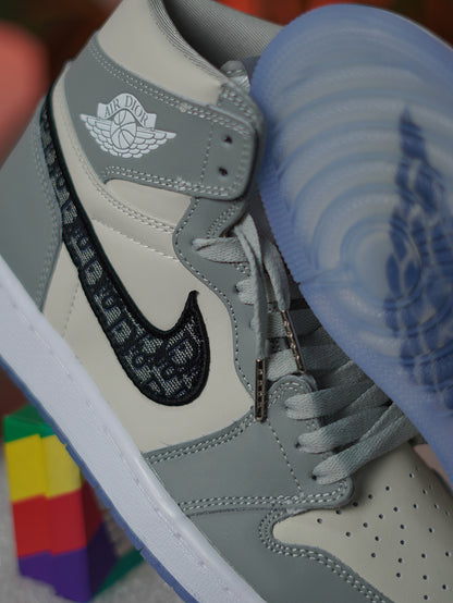 Air Jordan Retro 1 X DIOR