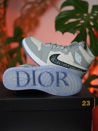 Air Jordan Retro 1 X DIOR