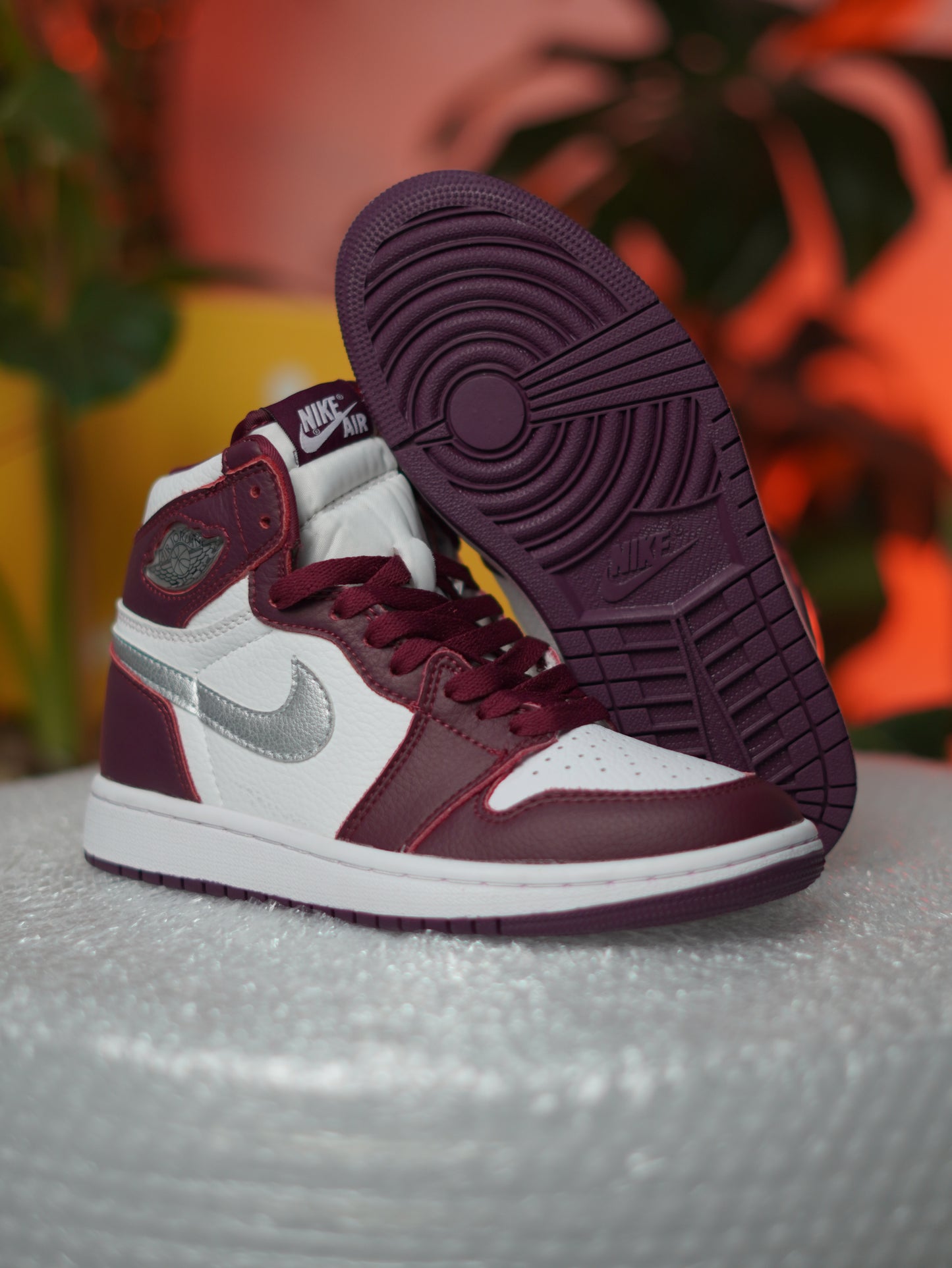 Air Jordan 1 Retro High OG "Bordeaux