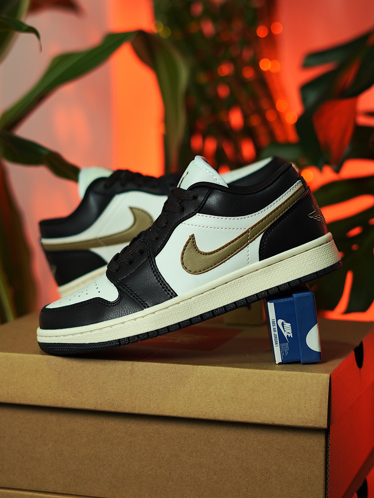 Nike Air Jordan 1 Low Shadow Brown