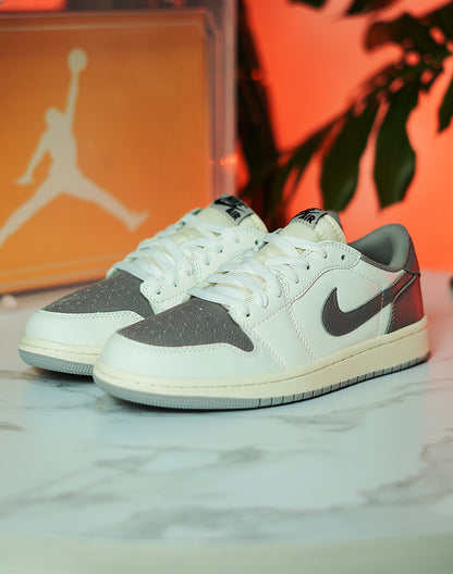 Air Jordan Retro 1 Low OG - Atmosphere Grey