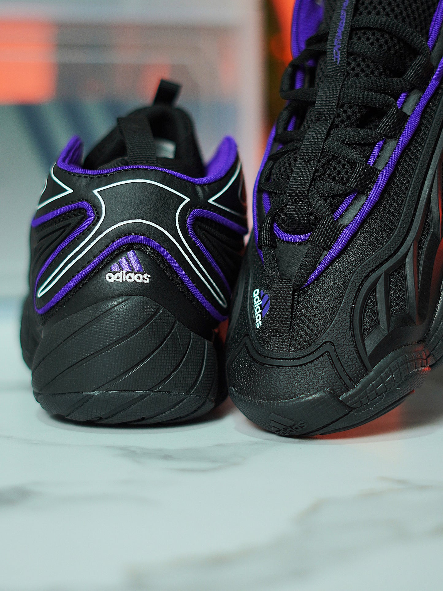 Adidas Intimidation - Negra/Morada