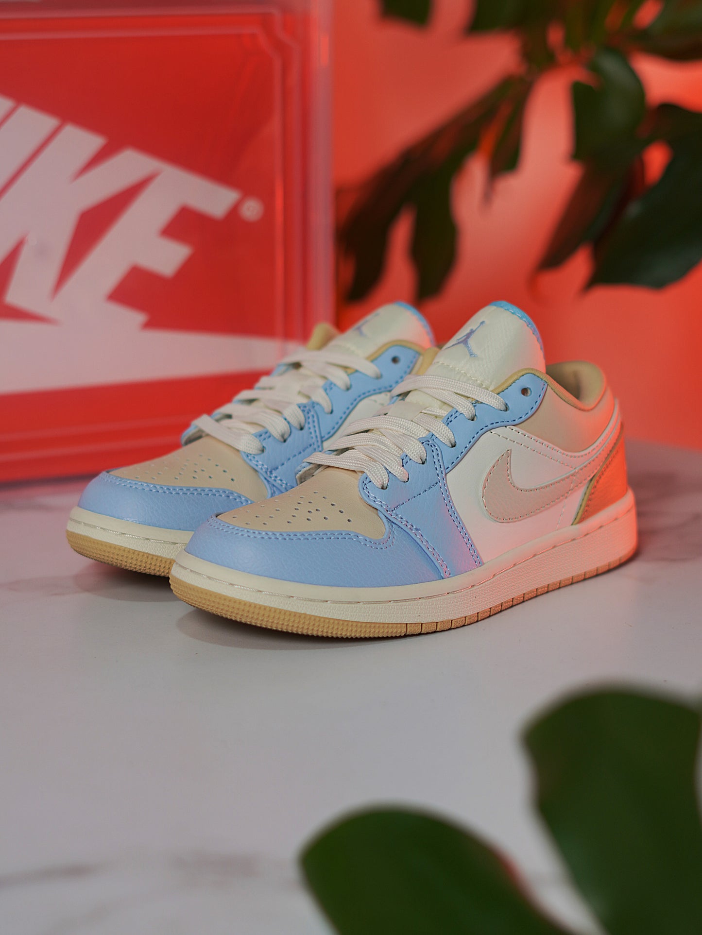 Nike Air Jordan 1 Low SE "Cyan Sky"