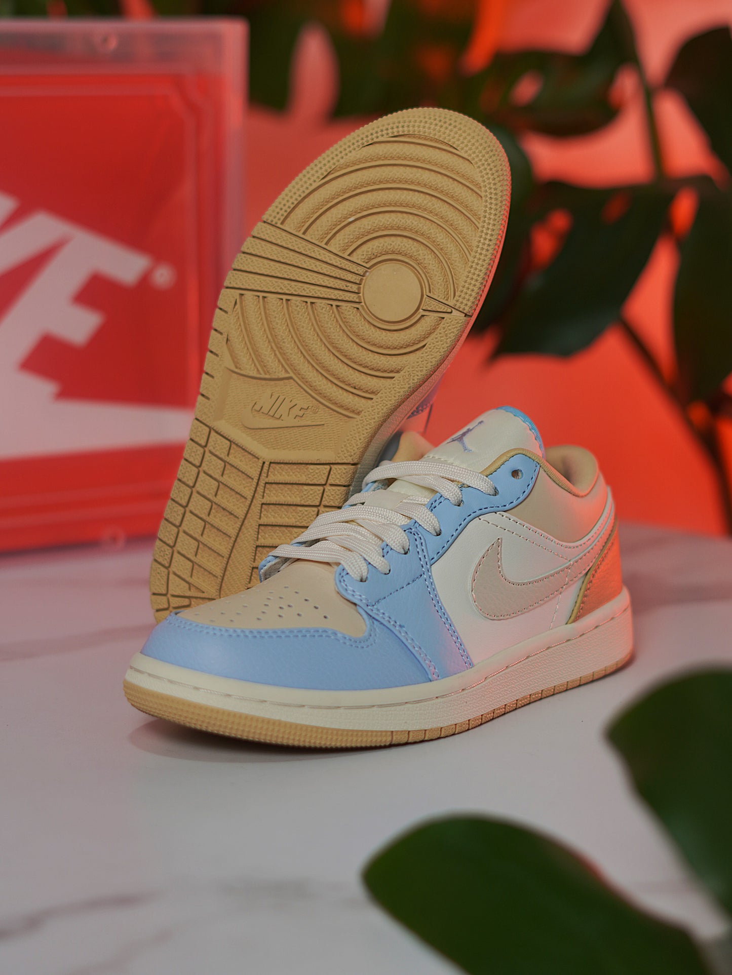 Nike Air Jordan 1 Low SE "Cyan Sky"