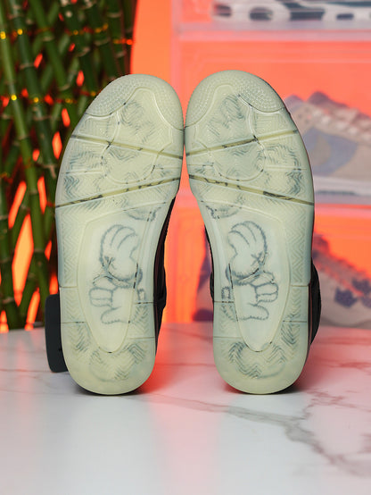 Nike Air Jordan Retro 4 x Kaws - Verde