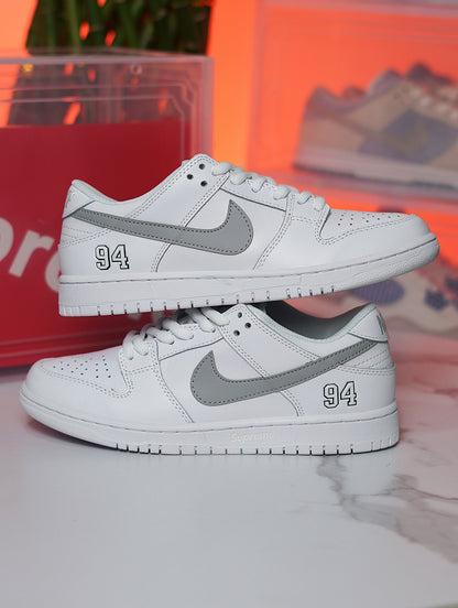Nike SB Dunk Low x Supreme - Blanco