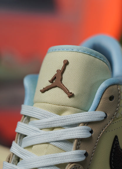 Nike Air Jordan 1 Low SE  'Coconut Milk Muslin'