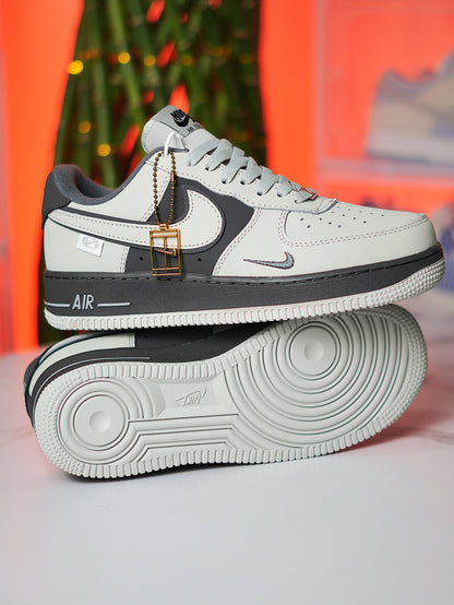 Nike Air Force One - Dark Grey