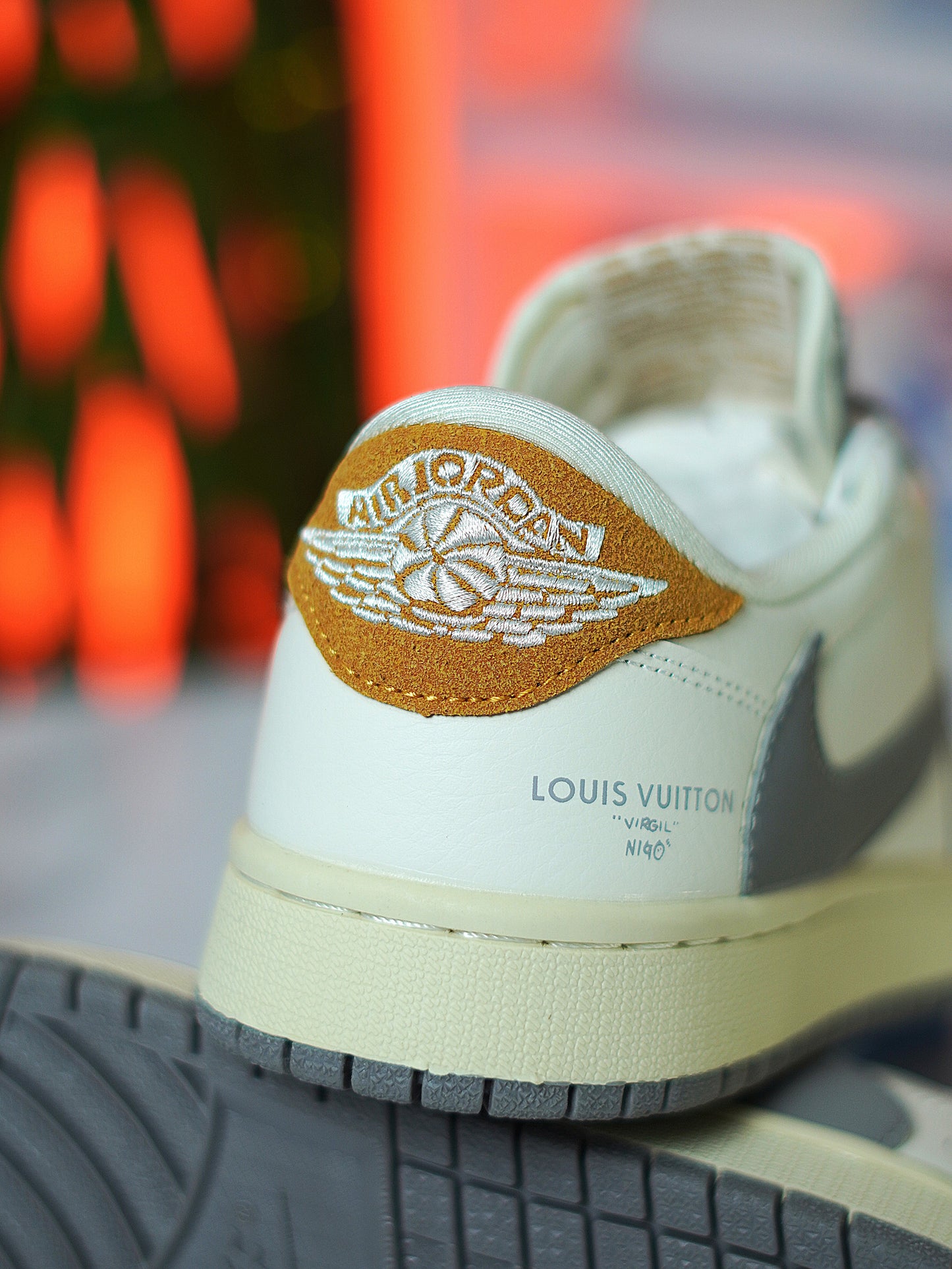 Nike Air Jordan 1 Low x Louis Vuitton - Cactus Jack "Mostaza"