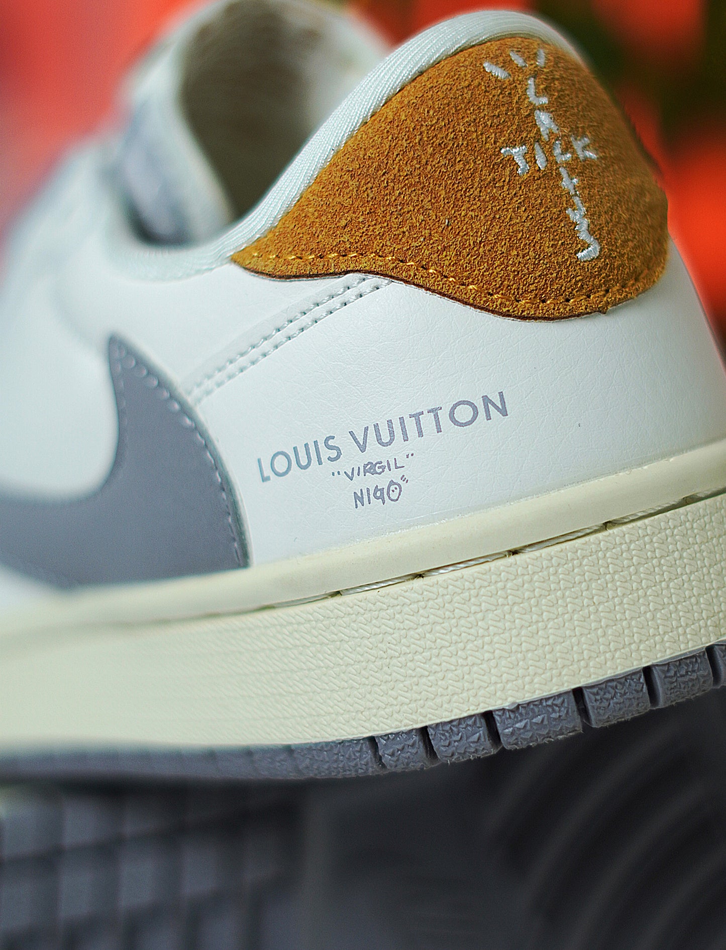 Nike Air Jordan 1 Low x Louis Vuitton - Cactus Jack "Mostaza"