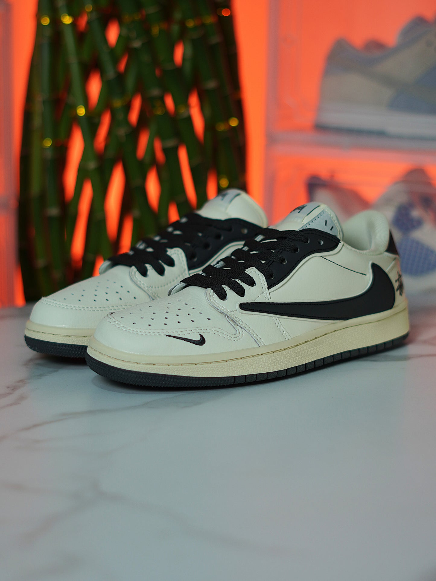 Nike Air Jordan 1 Low - Cactus Jack x Stüssy