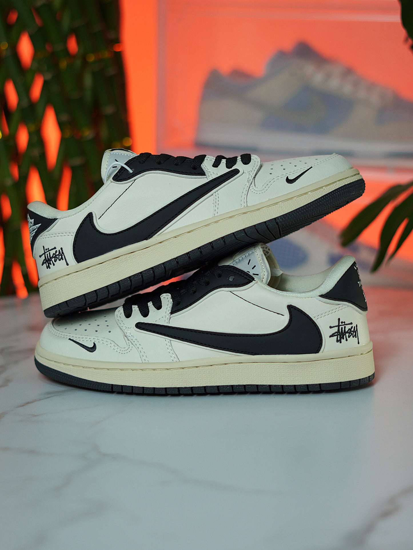 Nike Air Jordan 1 Low - Cactus Jack x Stüssy