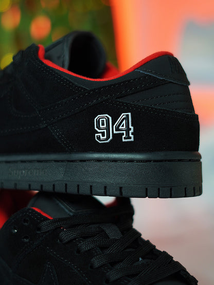 Nike SB Dunk Low x Supreme - Negro