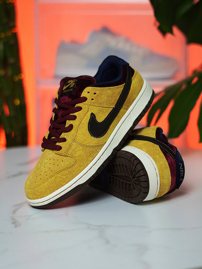 Nike SB Dunk Low Pro "City Of Cinema"