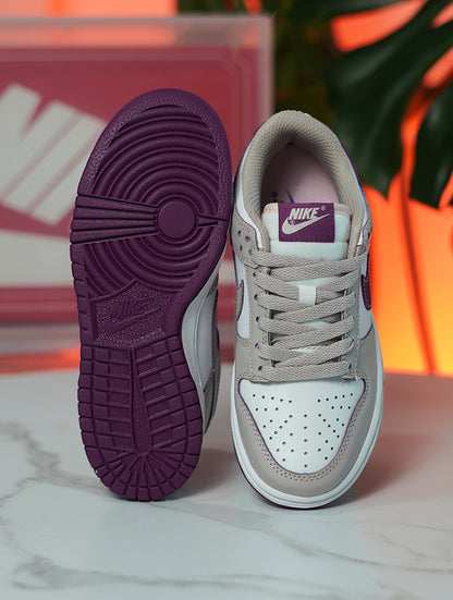 Nike Dunk Low Platinum Violet