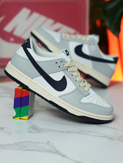 Nike Dunk Low "Smoke Grey"