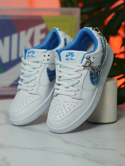 Nike SB Dunk Low Pro x Nicole Hause