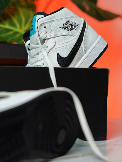 Air Jordan Retro 1  Mid GS "Hyper Jade"