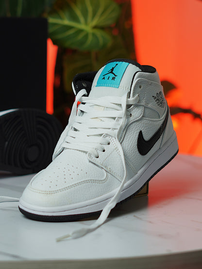 Air Jordan Retro 1  Mid GS "Hyper Jade"