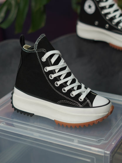 Converse Run Star Hike