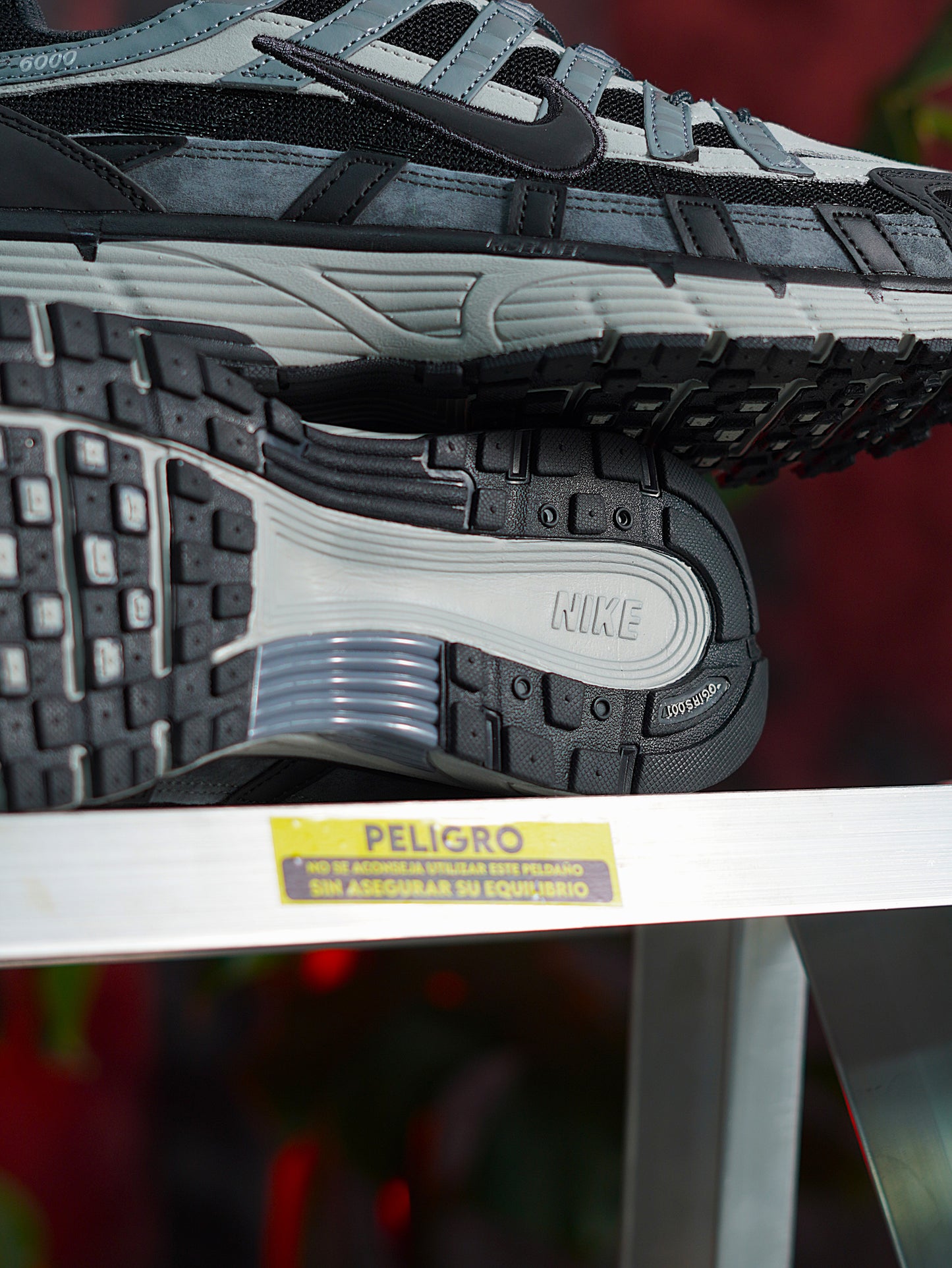 Nike P-6000 - Anthracite Smoke Grey