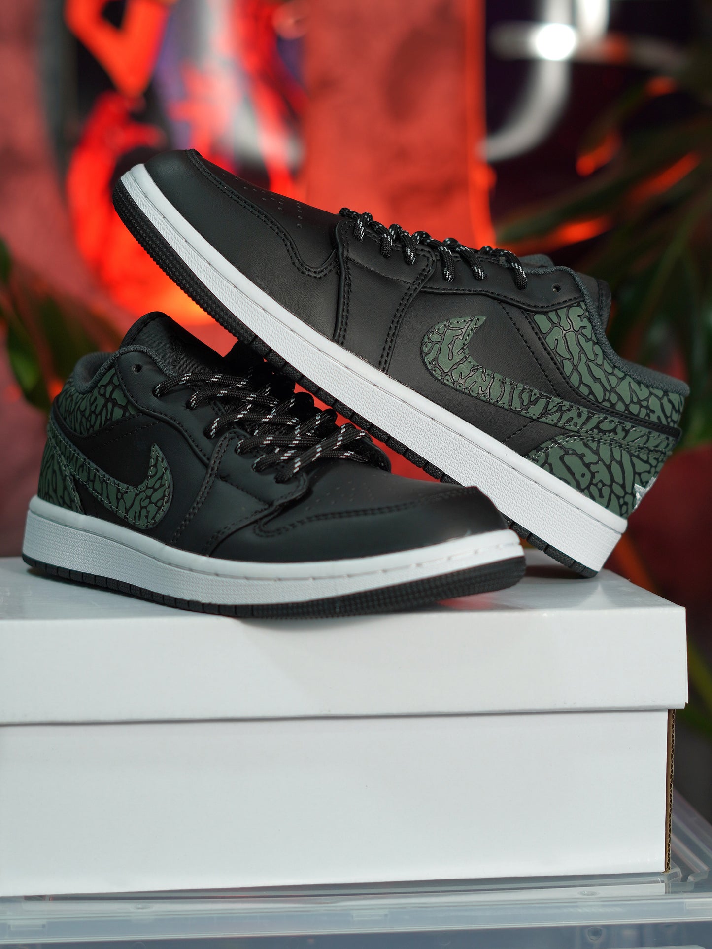 Air Jordan 1 Low SE 'Black Elephant'
