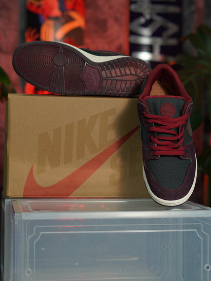 Nike SB Dunk Low Pro x Riot Skateshop