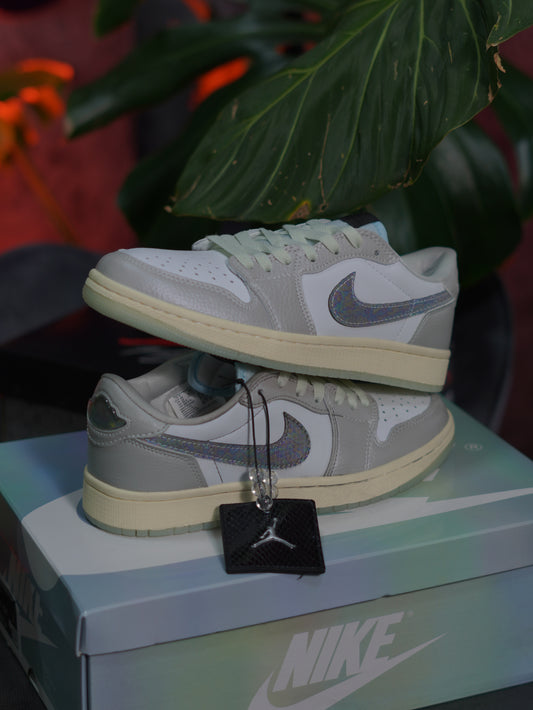 Air Jordan 1 Low - Snake Year