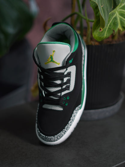 Air Jordan 3 Retro - Verde Pino