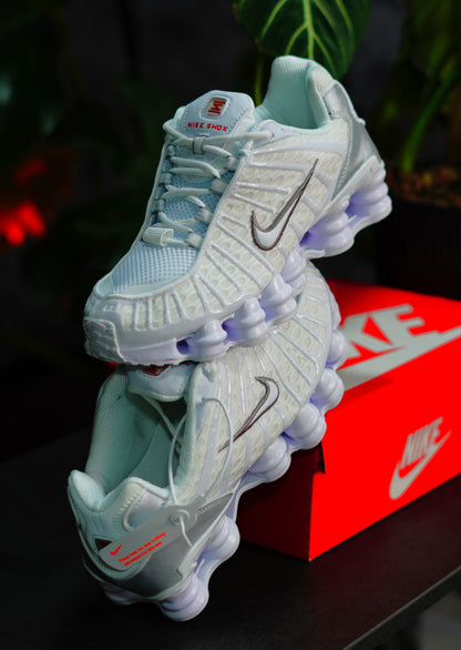 Nike shox white