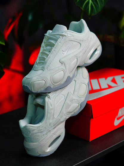 Nike air max muse white