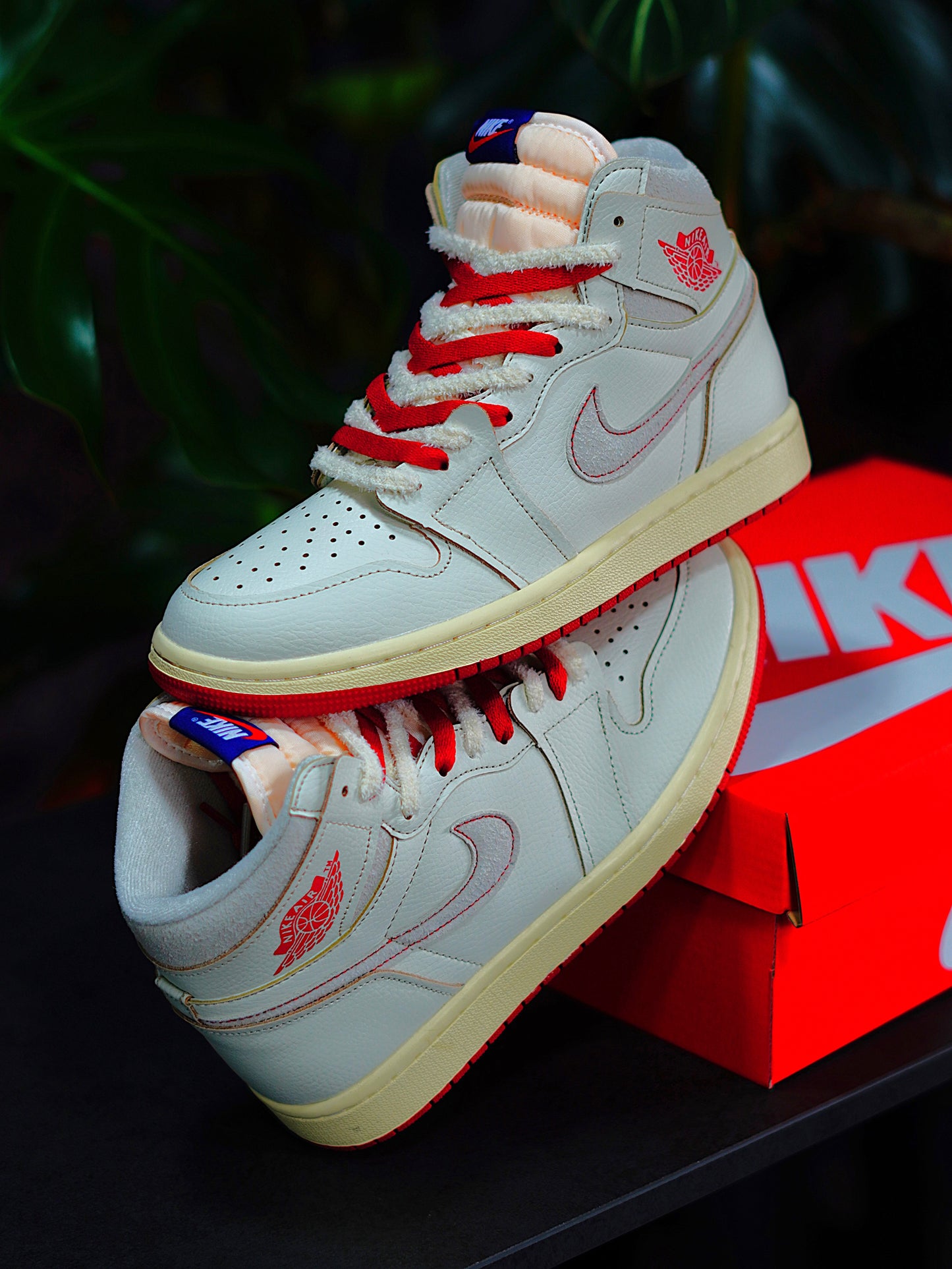 Air Jordan 1 High OG - Rare Air