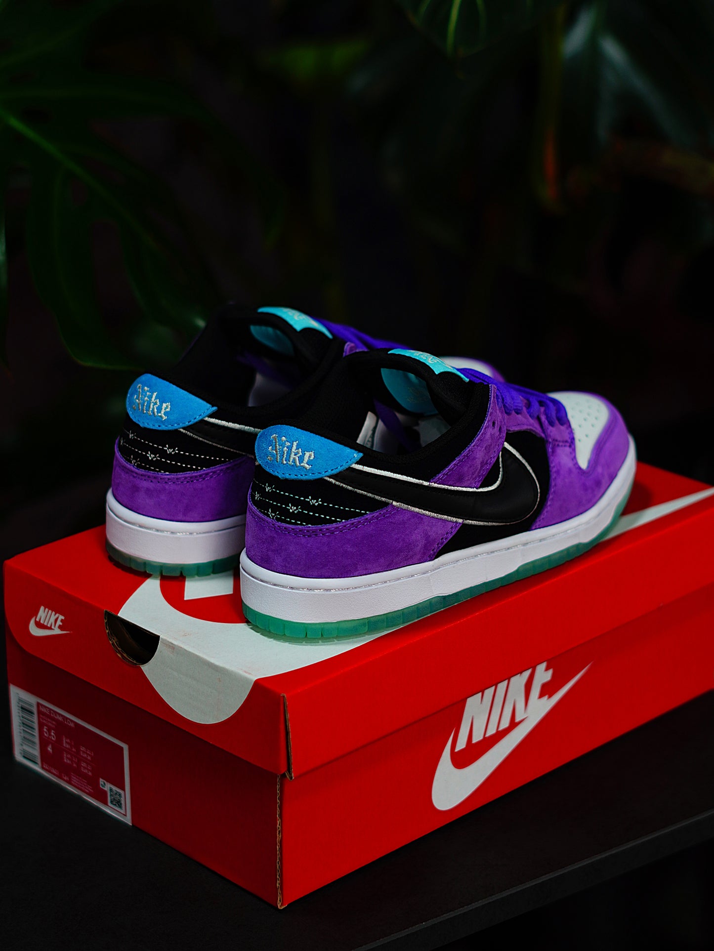 Nike Dunk SB x Hayley Wilson - Court Purple