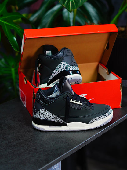Air Jordan 3 - WMNS Off Noir