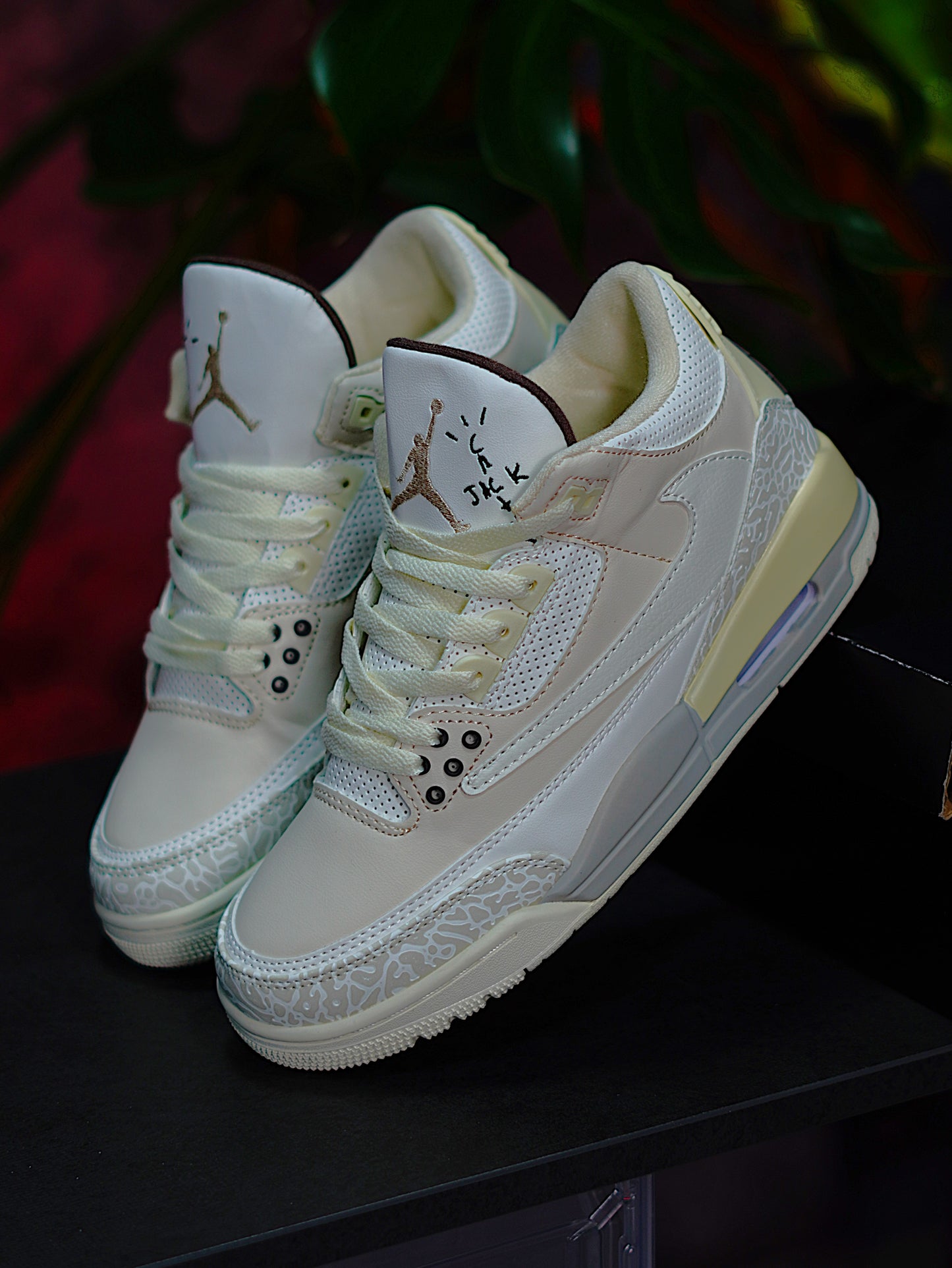 Air Jordan 3 - Craft Ivory