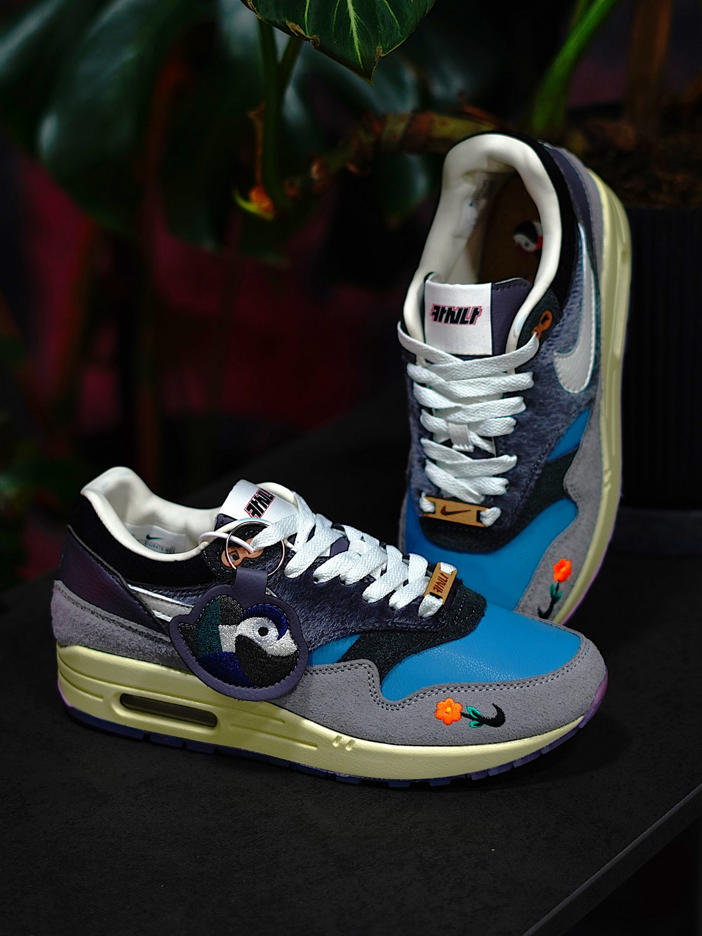 Nike Air Max 1  x Kasina - Won Ang