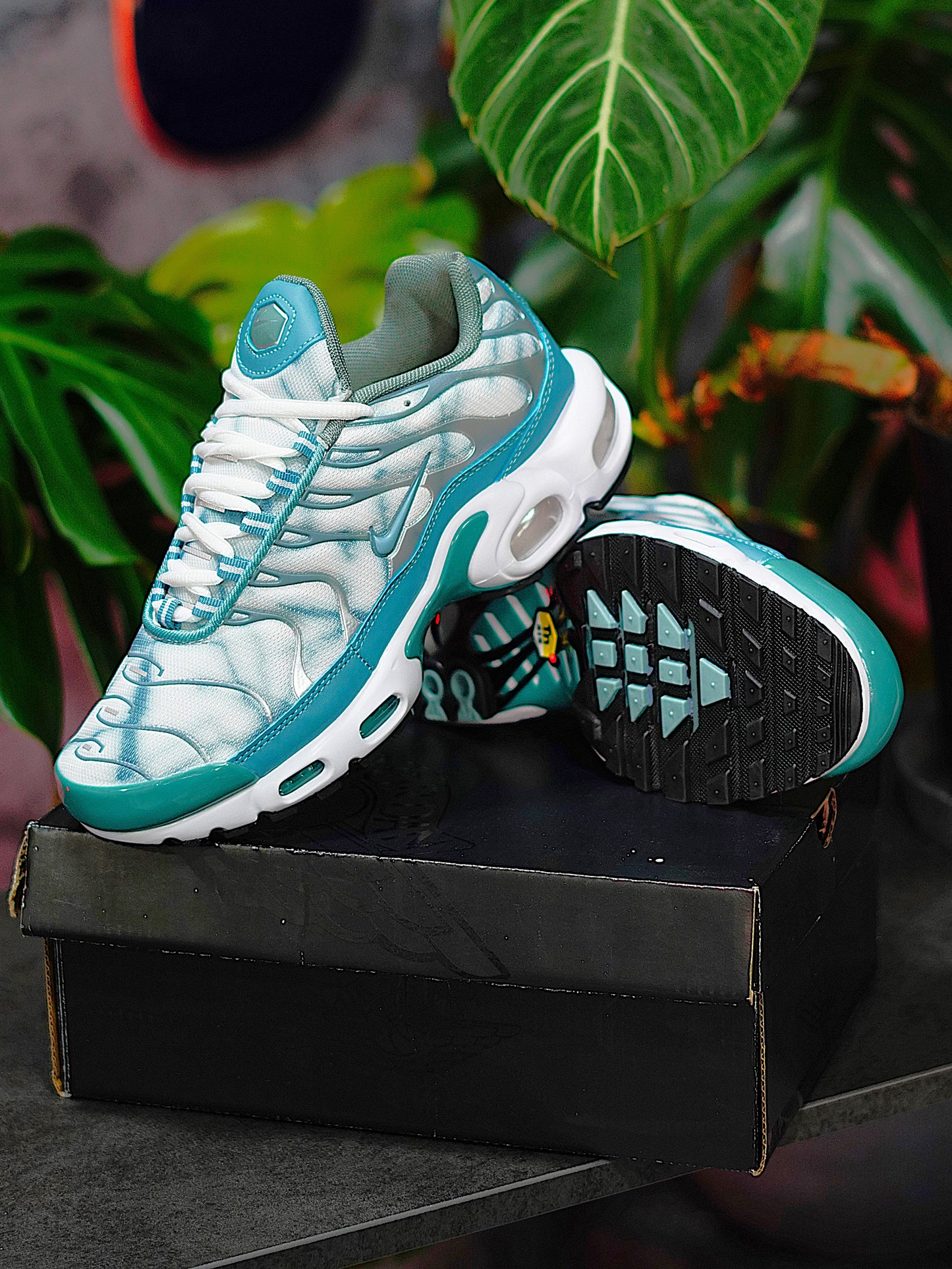 Nike Air Max TN Plus - Blanco, Azul, Gris