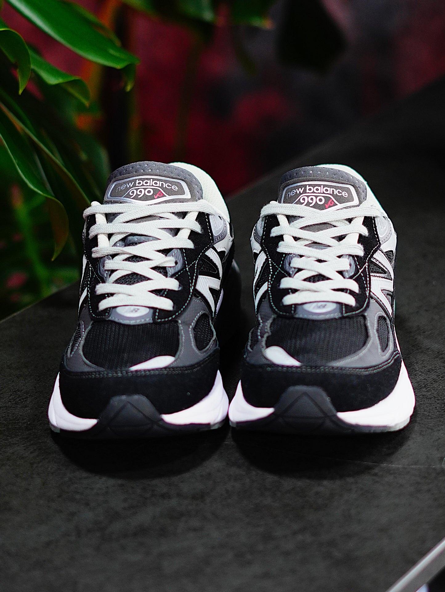 New Balance 990 V6 Miusa - Negro, Gris, Blanco