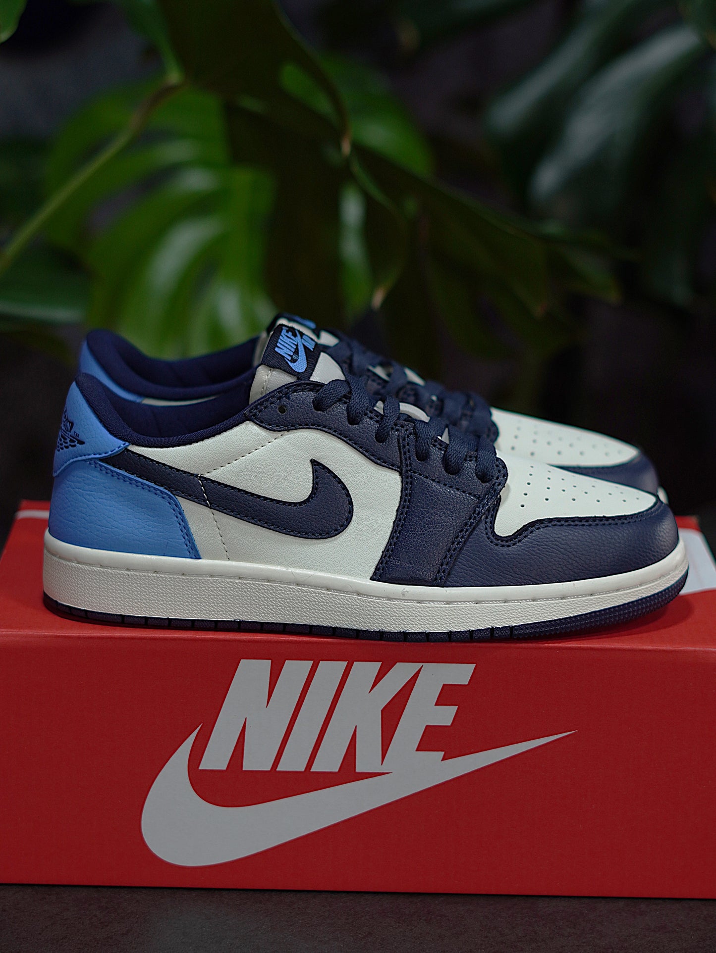 Air Jordan 1 Low "Obsidian" - Azul, Azul oscuro, Blanco