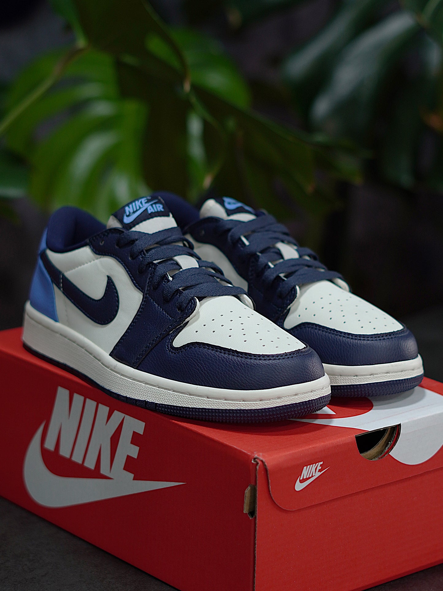 Air Jordan 1 Low "Obsidian" - Azul, Azul oscuro, Blanco