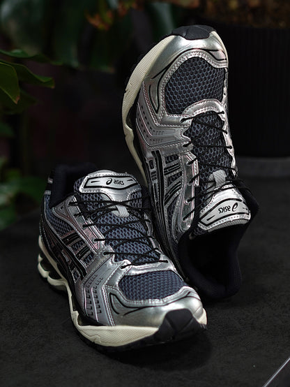 Asics Gel Kayano 14 - Plateado, Negro