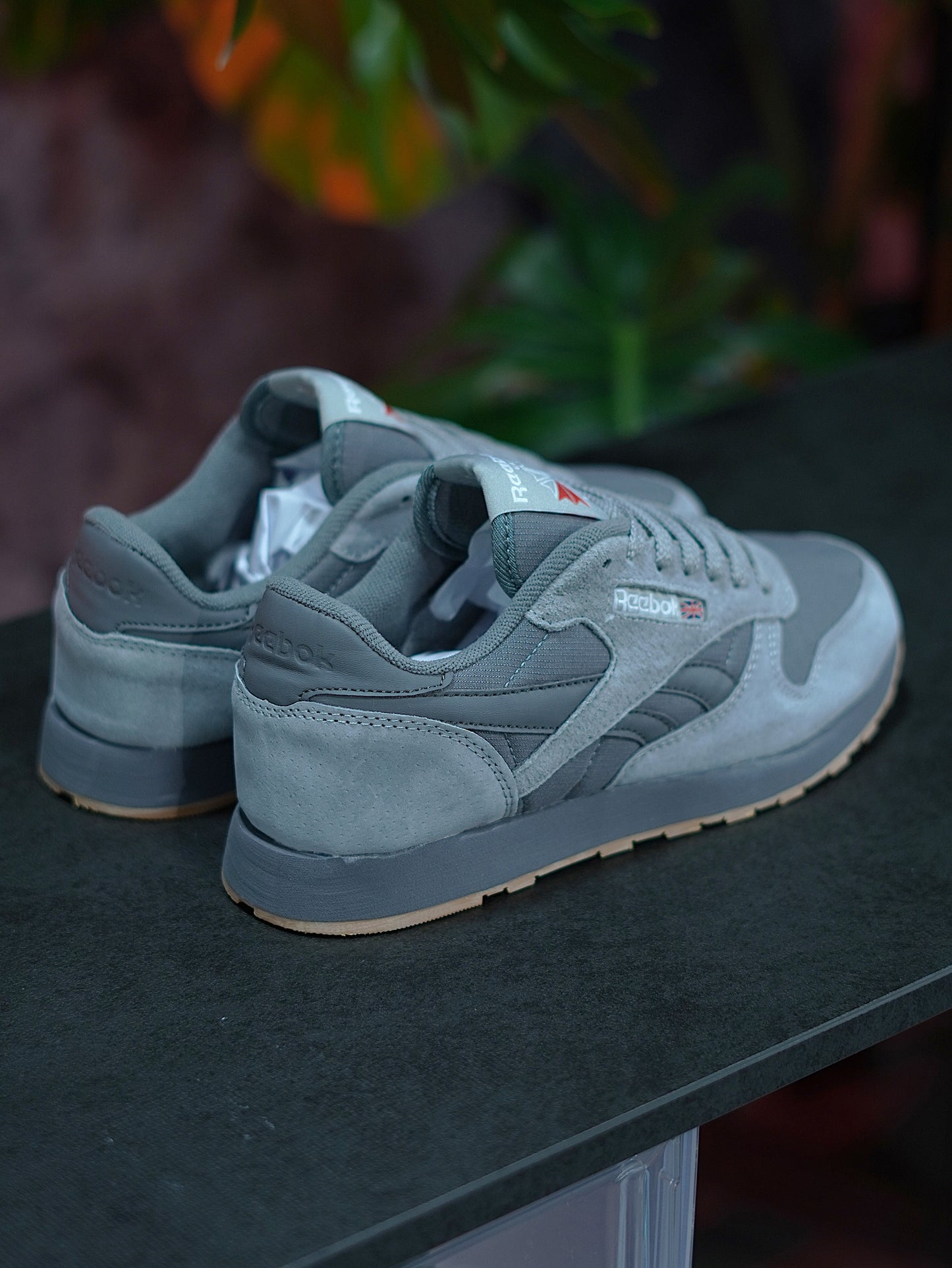Reebok Classic Leather - Gris, Gamuza