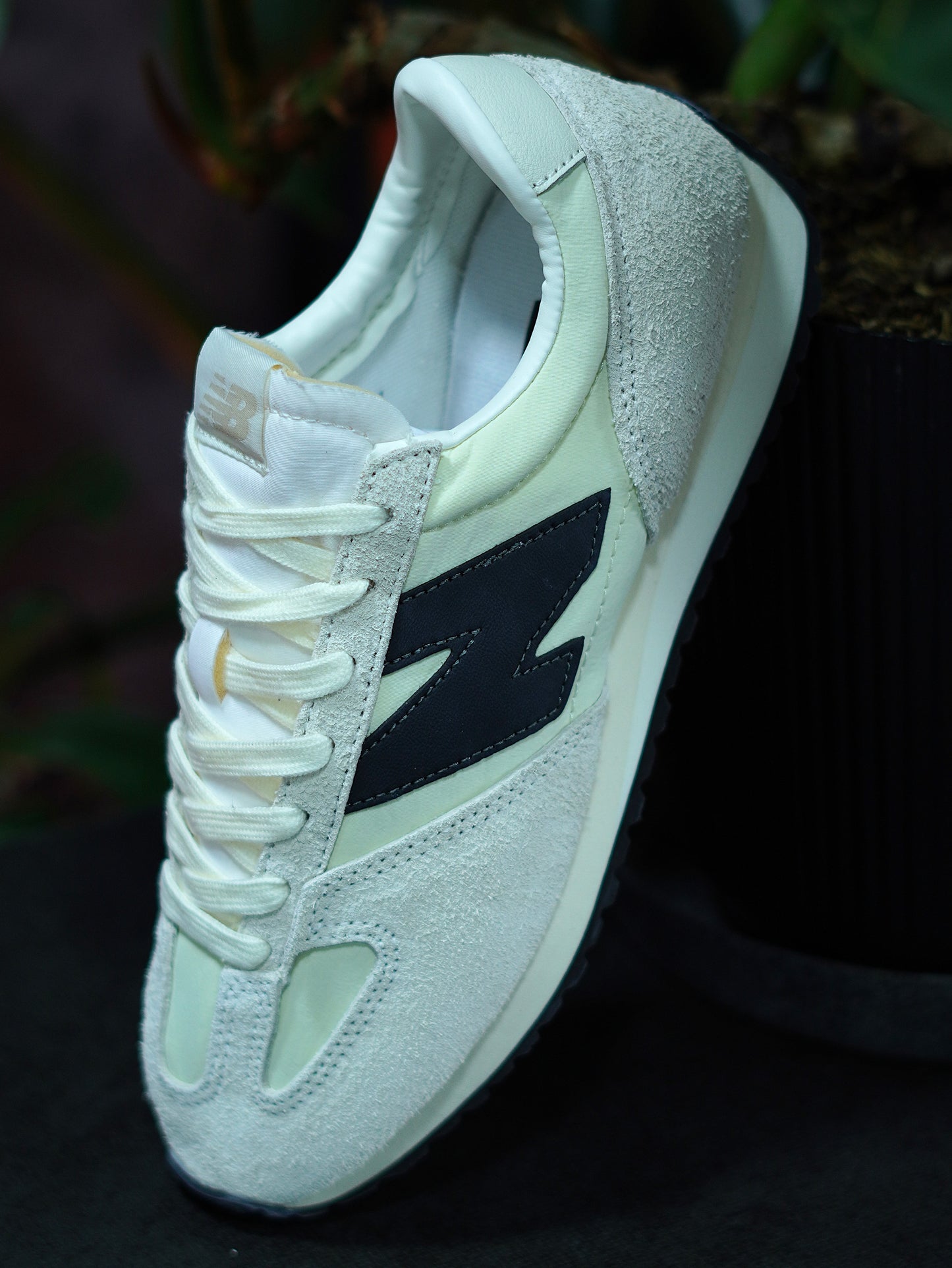 New Balance 471 - Blanca, Negro