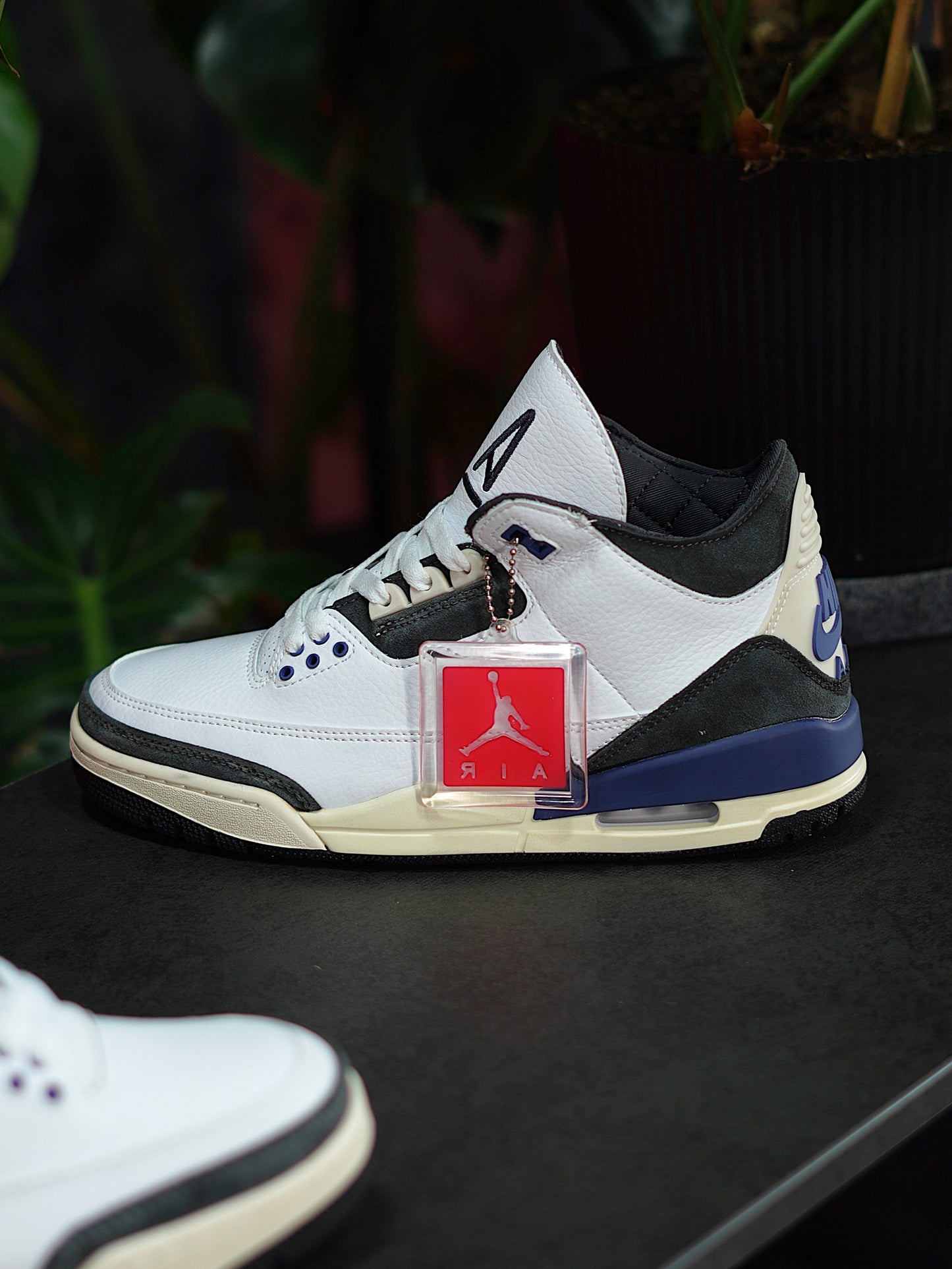 Air Jordan 3 x A Ma Maniére For The Love - Azul, Blanco, Gris oscuro